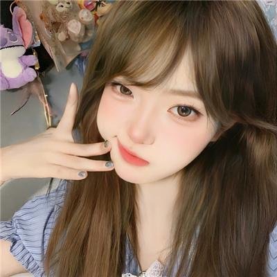 四月的女儿在线观看